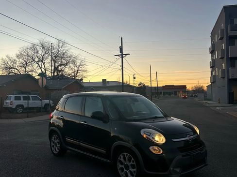 Used 2014 FIAT 500L Trekking w/ Popular Equipment Group FWD image 1