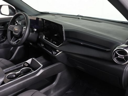 Used 2025 Chevrolet Equinox LT AWD/4WD image 27