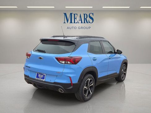 Used 2023 Chevrolet TrailBlazer RS w/ Sun and Liftgate Package image 5