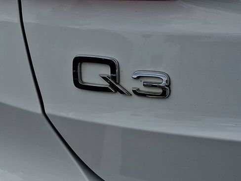 Used 2022 Audi Q3 2.0T Premium AWD/4WD image 30