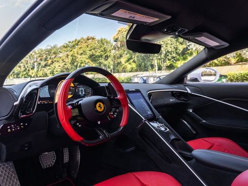 Used 2024 Ferrari Roma image 16