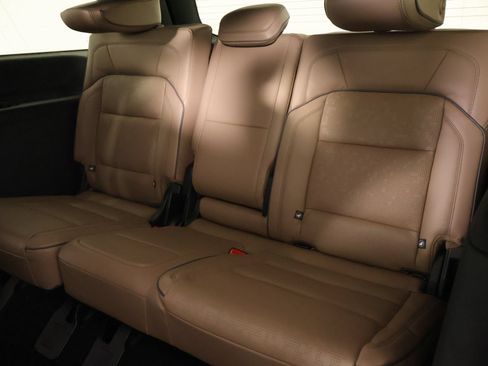 New 2026 Lincoln Navigator Black Label AWD/4WD image 13