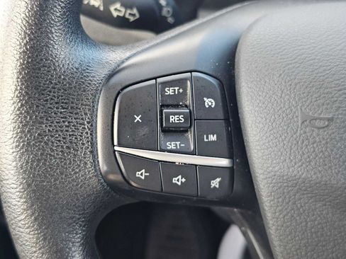 Used 2023 Ford Transit 350 XLT RWD image 27