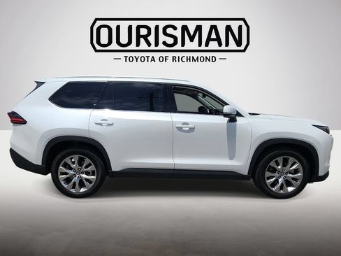 Certified 2026 Toyota Grand Highlander AWD image 8