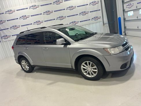 Used 2019 Dodge Journey SE w/ Connectivity Group FWD image 28