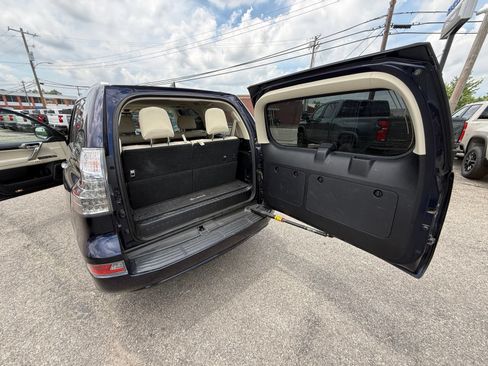Used 2022 Lexus GX 460 Premium AWD/4WD image 22