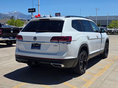 Used 2022 Volkswagen Atlas SE AWD/4WD image 6