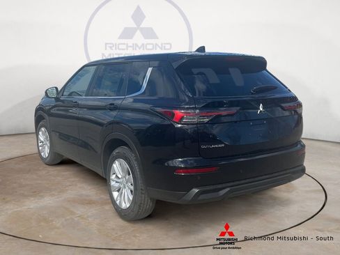 New 2026 Mitsubishi Outlander ES AWD/4WD image 5