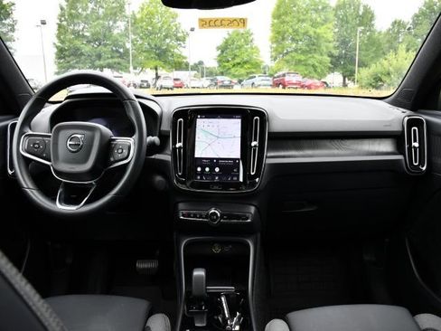 Used 2023 Volvo C40 P8 Recharge Plus w/ Protection Package Premier AWD/4WD image 22