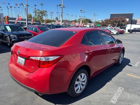 Used 2016 Toyota Corolla LE FWD image 4