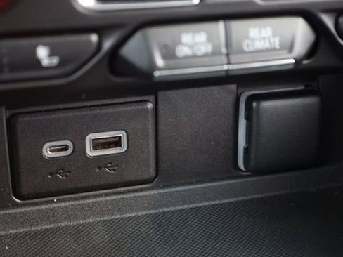 Used 2022 Chevrolet Tahoe LT image 29