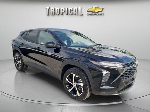 New 2026 Chevrolet Trax RS FWD image 7