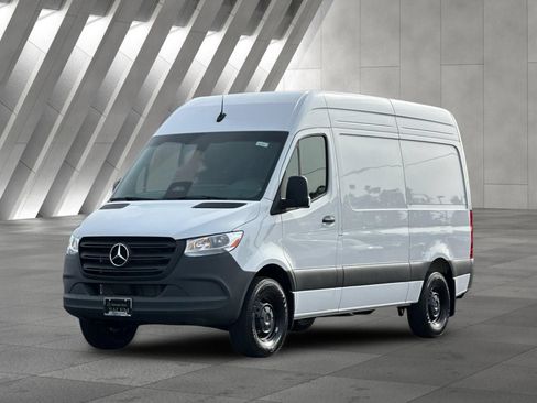 Used 2026 Mercedes-Benz Sprinter 2500 image 8