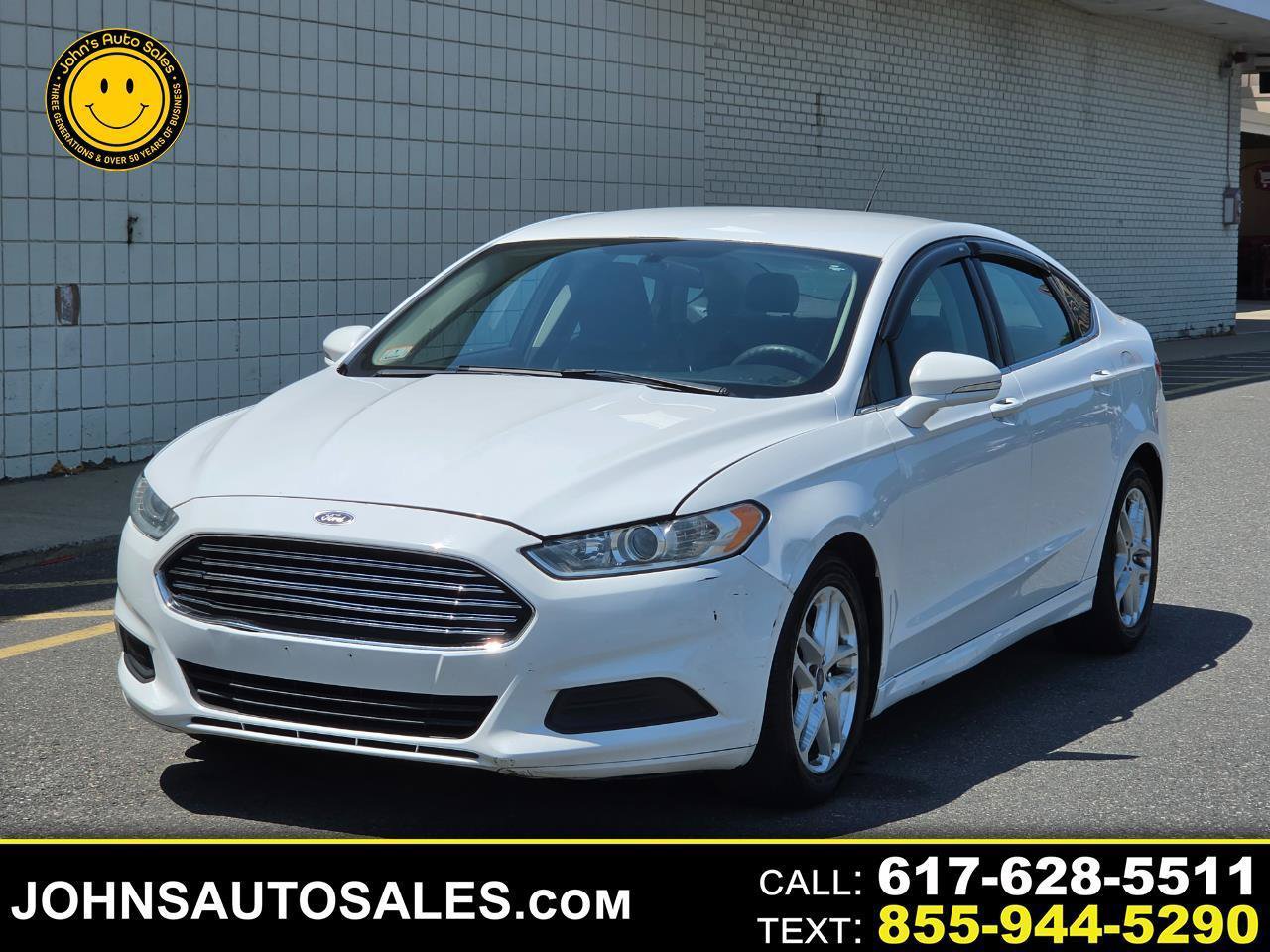 Used 2015 Ford Fusion SE FWD image 1