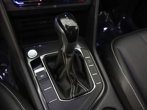 Certified 2023 Volkswagen Tiguan SE image 52