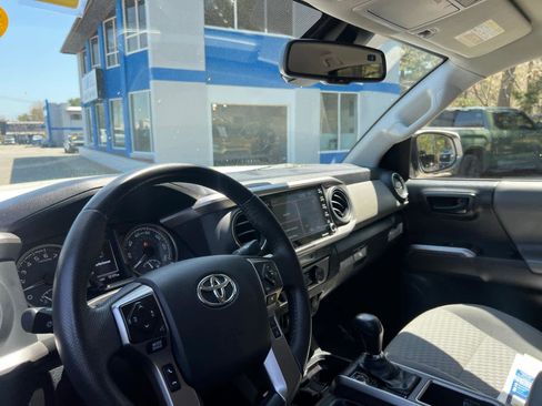Used 2023 Toyota Tacoma SR5 AWD/4WD image 14