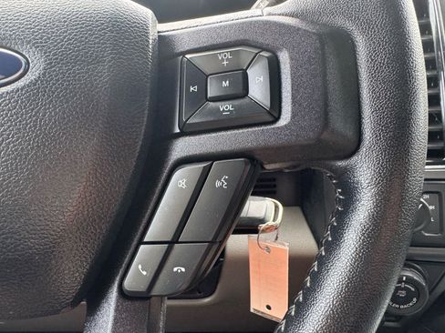 Used 2020 Ford F150 XLT w/ Equipment Group 302A Luxury AWD/4WD image 18