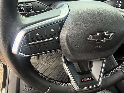 Used 2024 Chevrolet Traverse Z71 AWD/4WD image 30