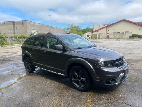 Used 2018 Dodge Journey Crossroad AWD/4WD image 7