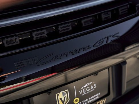 Used 2026 Porsche 911 Carrera GTS w/ Premium Package image 12