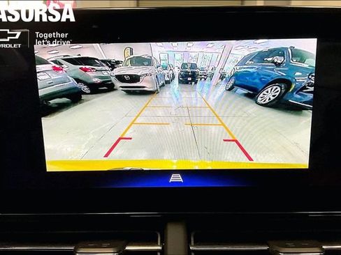 Certified 2024 Chevrolet Trax RS w/ Driver Confidence Package FWD image 21