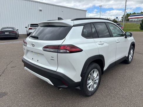 Certified 2026 Toyota Corolla Cross LE AWD/4WD image 7