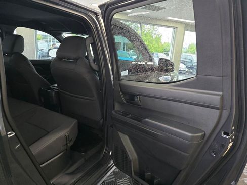 Used 2024 Toyota Tacoma SR5 AWD/4WD image 35