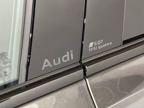 New 2026 Audi SQ7 Premium Plus image 26