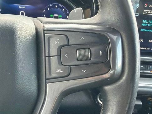 Used 2023 Chevrolet Silverado 1500 High Country w/ Technology Package AWD/4WD image 26