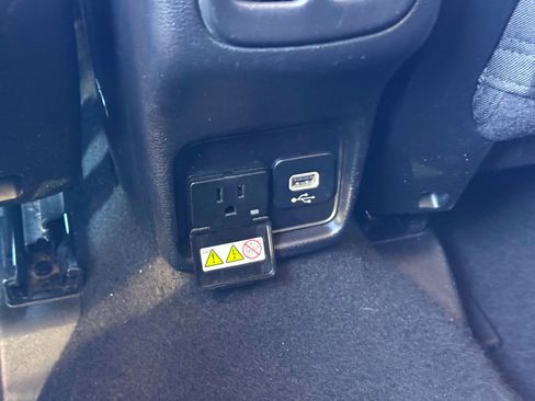 Used 2021 Jeep Compass Trailhawk image 18