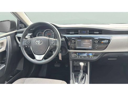 Used 2015 Toyota Corolla LE FWD image 12