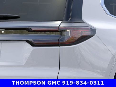 New 2026 GMC Acadia Denali image 11