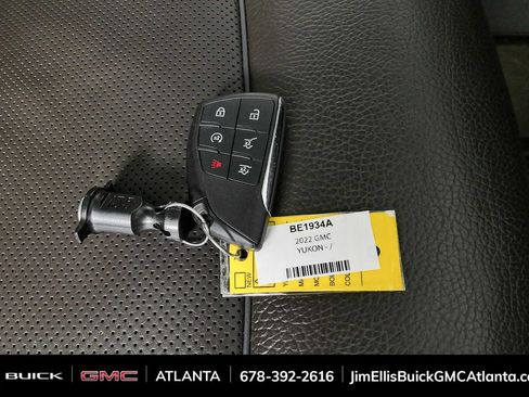 Used 2022 GMC Yukon XL Denali w/ Max Trailering Package AWD/4WD image 27