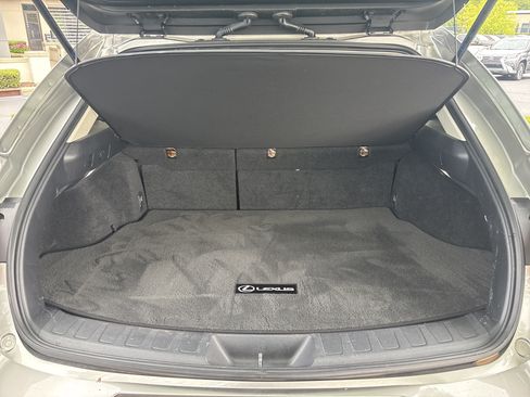Used 2021 Lexus UX 250h w/ Accessory Package (Z1) AWD/4WD image 34