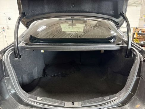 Used 2017 Ford Fusion SE w/ Fusion SE Technology Package FWD image 20