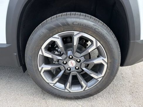New 2027 GMC Terrain Elevation w/ Elevation Premium Package FWD image 25