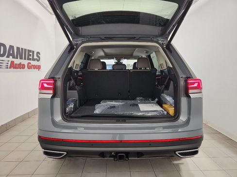 New 2026 Volkswagen Atlas SEL AWD/4WD image 40