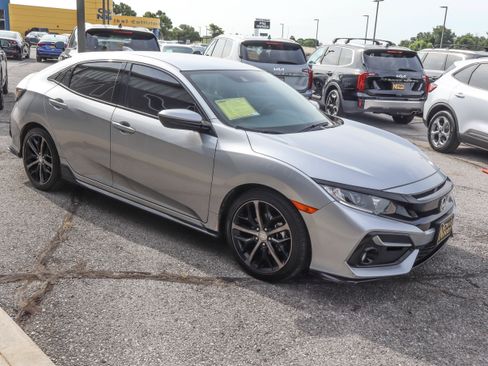 Used 2021 Honda Civic Sport image 3
