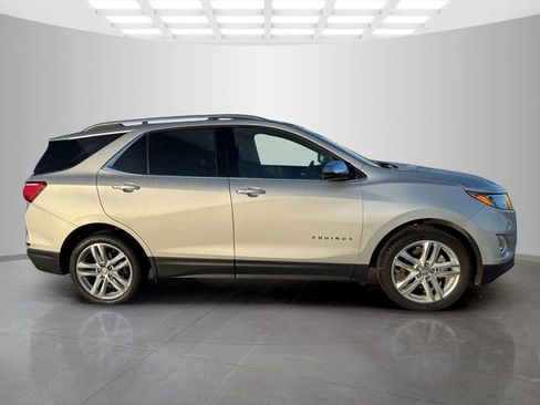 Used 2019 Chevrolet Equinox Premier image 10