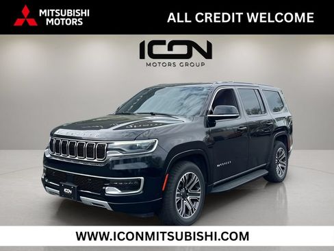 Used 2023 Jeep Wagoneer Series II AWD/4WD image 1