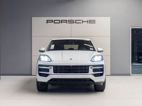 New 2026 Porsche Cayenne AWD/4WD image 10