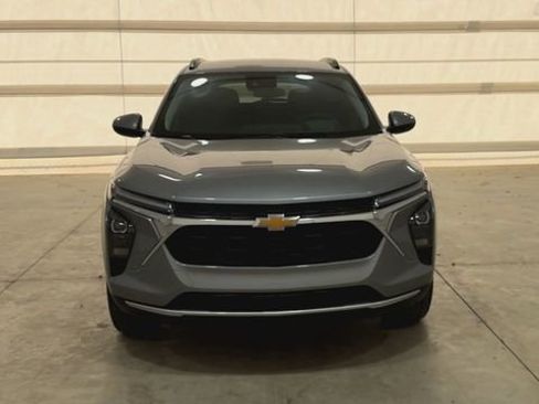 New 2026 Chevrolet Trax LT w/ Driver Confidence Package image 3