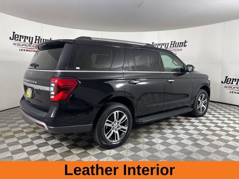 Used 2024 Ford Expedition Limited image 5