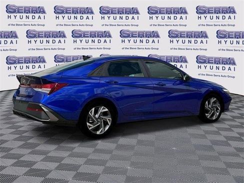 New 2025 Hyundai Elantra Sport image 8