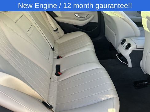 Used 2022 Mercedes-Benz E 350 Sedan image 9