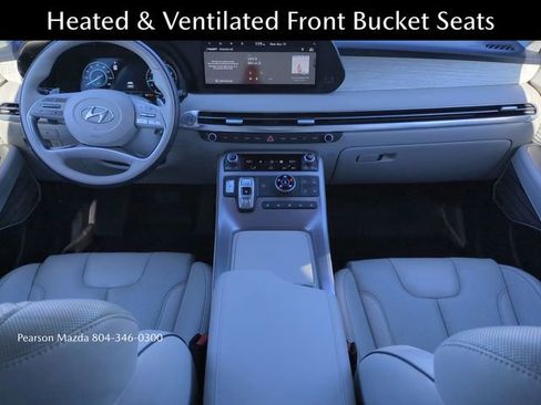 Used 2023 Hyundai Palisade Calligraphy w/ Winter Package image 17
