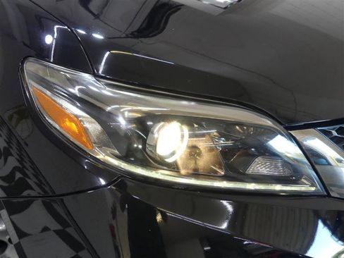 Used 2017 Toyota Sienna SE Premium image 15