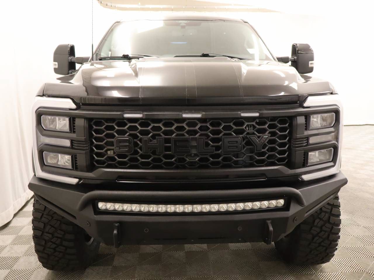 Used 2024 Ford F250 Lariat w/ Lariat Ultimate Package AWD/4WD image 4