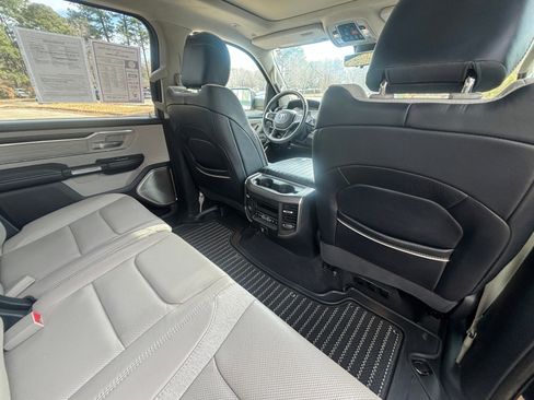 Used 2022 RAM 1500 Limited image 19