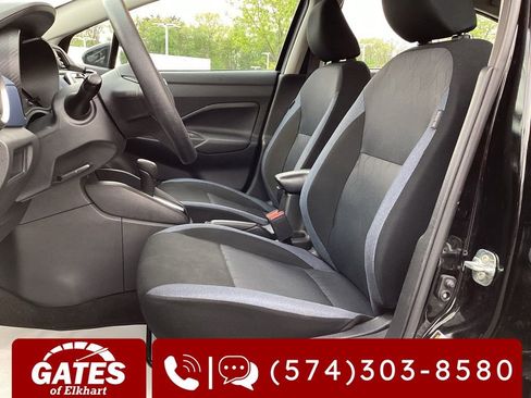 Used 2025 Nissan Versa SV FWD image 11